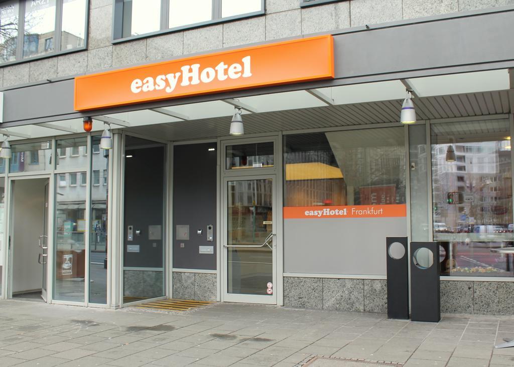 Easyhotel Frankfurt City Center Frankfurt am Main Exterior foto